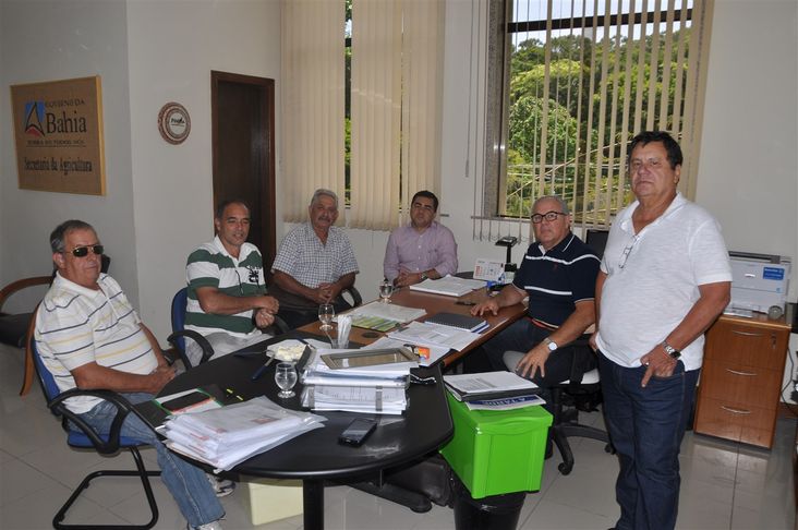 ADAB recebe visita de novos investidores para produção de defumados e queijos