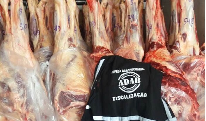 Após denúncia, ADAB em Barreiras apreende quase 3 (três) toneladas de carne de procedência irregular